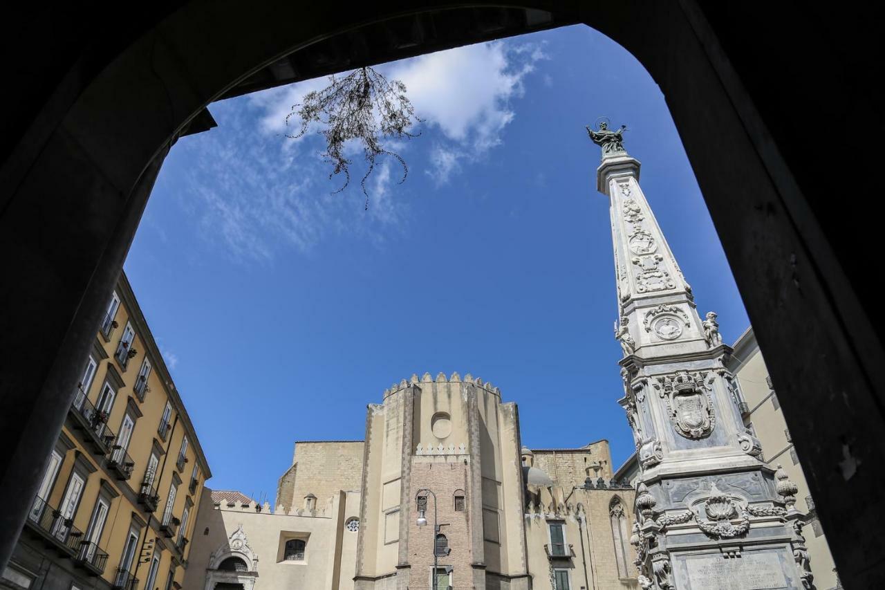 Palazzo Carafa Della Spina Room And Apartment Napoli Ngoại thất bức ảnh
